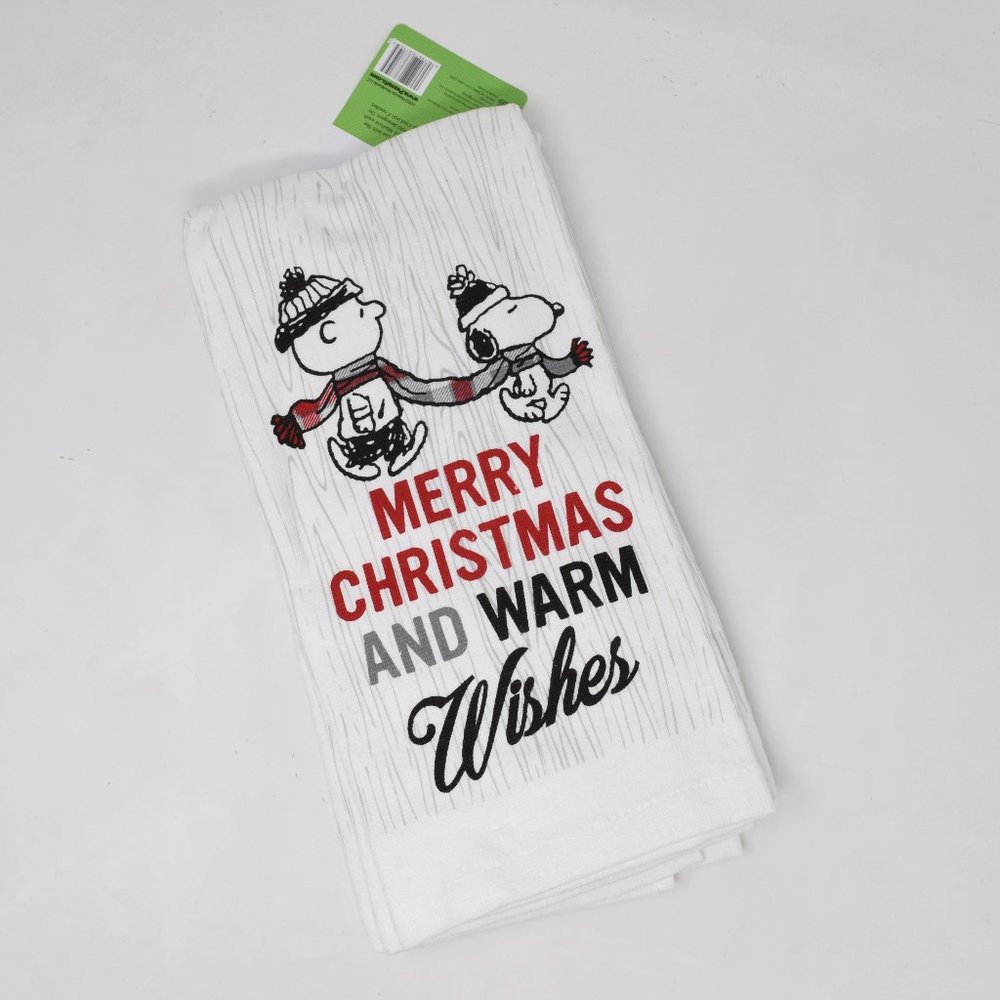 2 Peanuts Snoopy Charlie Brown Kitchen Towels Merry Christmas Warm Wishes New